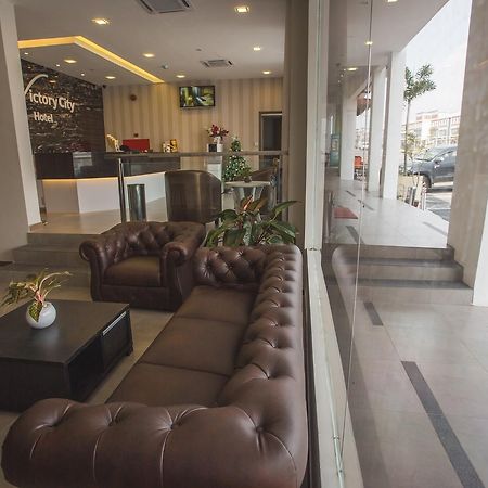 Hotel Zamburger Victory City Johor Bahru Exteriér fotografie