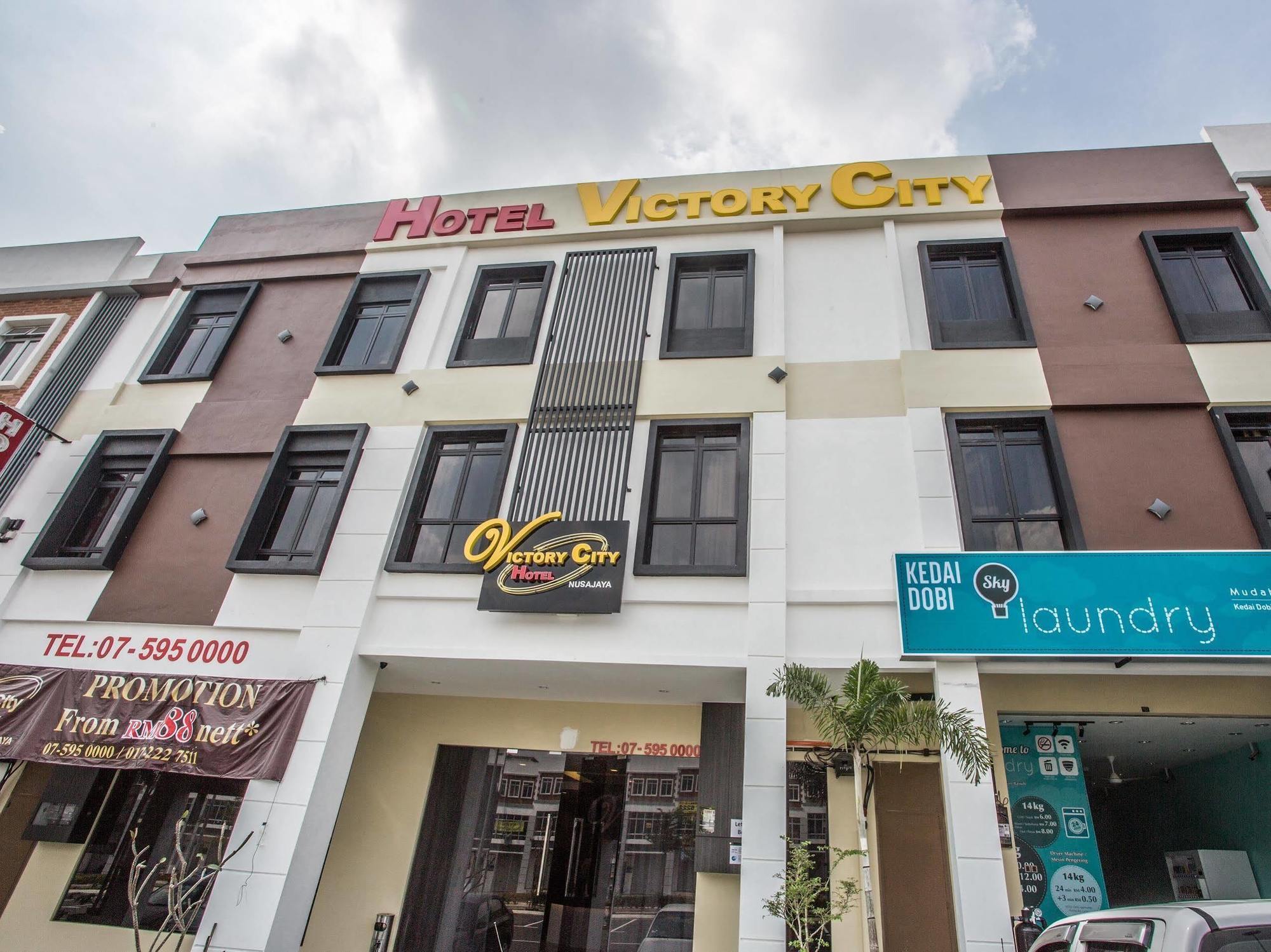 Hotel Zamburger Victory City Johor Bahru Exteriér fotografie